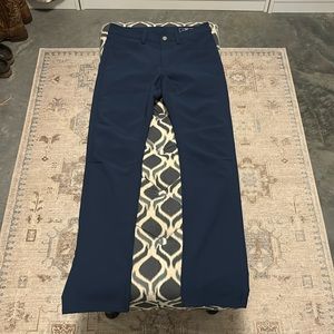 Vineyard Vines Performance straight leg pant